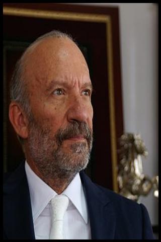 Famous People with surname G&uuml;nsel