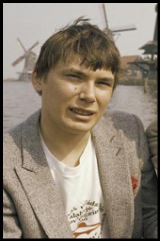 Famous People with surname H&aelig;tta