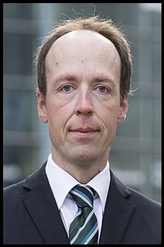 Famous People with surname Halla-aho