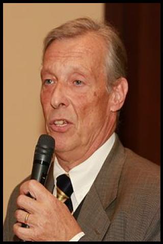 Famous People with surname Hampel