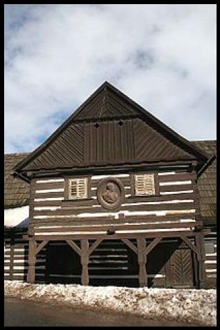 Famous People with surname Hanka