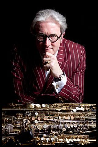 Famous People with surname Harle