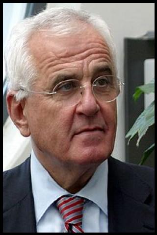 Famous People with surname Hartz