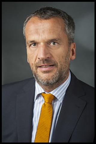 Famous People with surname Hennrich