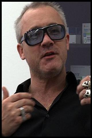 Famous People with surname Hirst