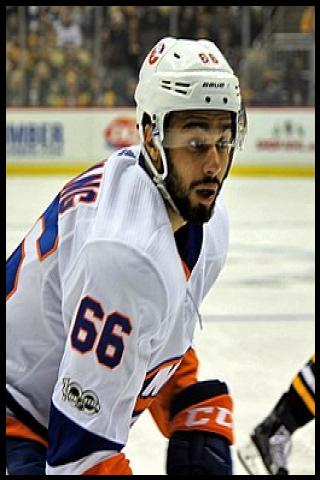 Famous People with surname Ho-sang