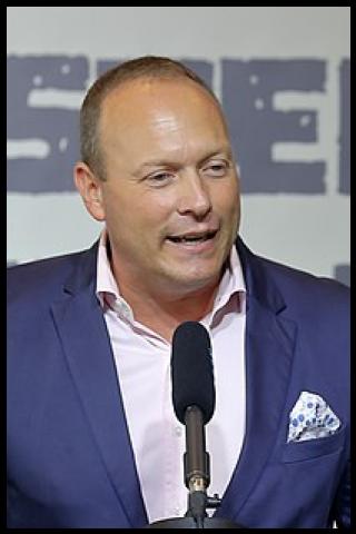 Famous People with surname Hobart