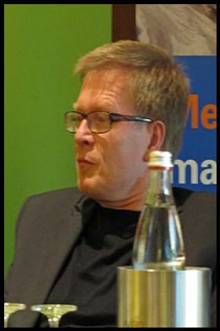 Famous People with surname Hochgatterer