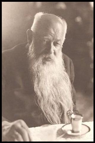 Famous People with surname Holeček