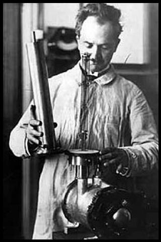 Famous People with surname Holweck