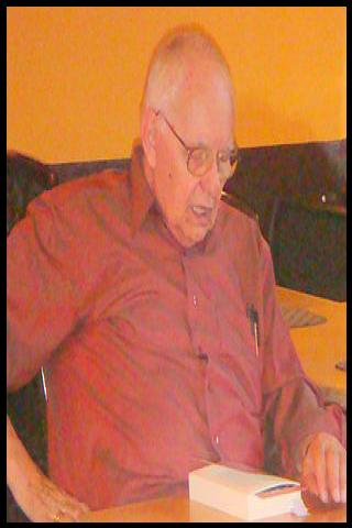 Famous People with surname Huhn