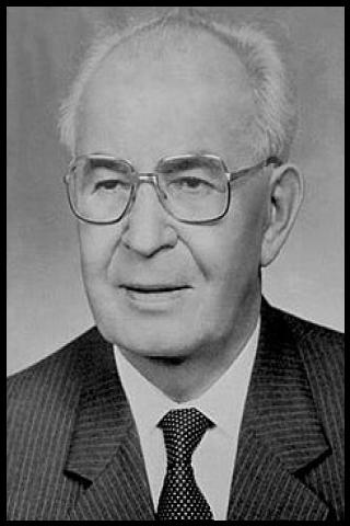 Famous People with surname Hus&aacute;k