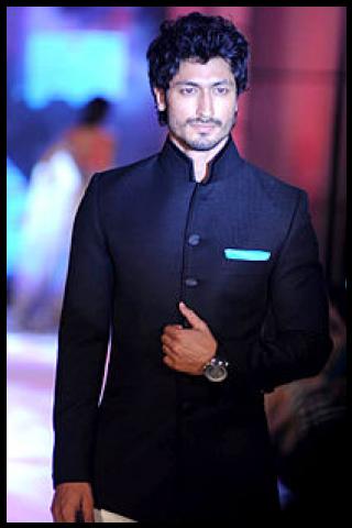 Famous People with surname Jamwal