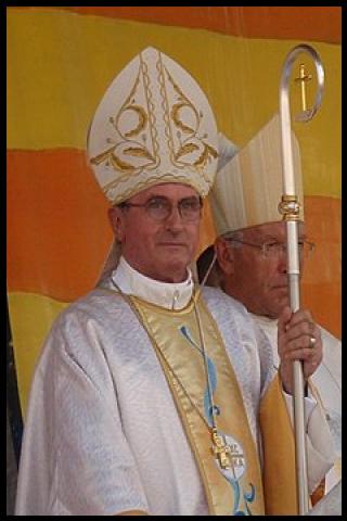 Famous People with surname Janusz