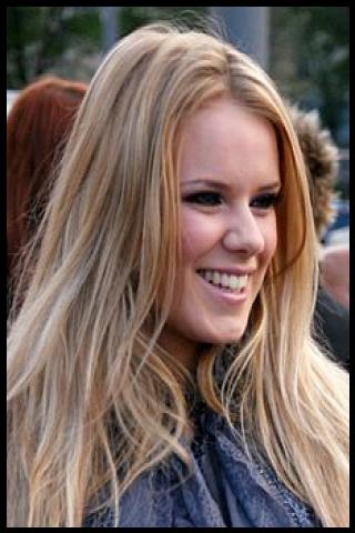 Famous People with surname J&oacute;nsd&oacute;ttir 