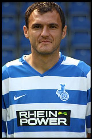 Famous People with surname Jula