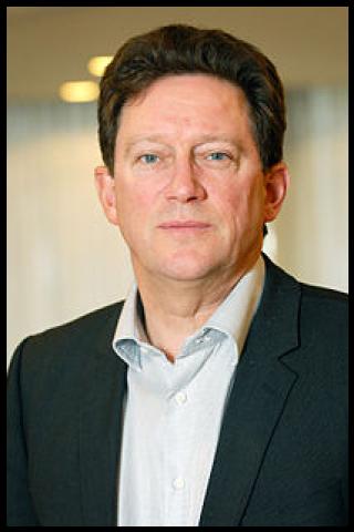 Famous People with surname Juliusson