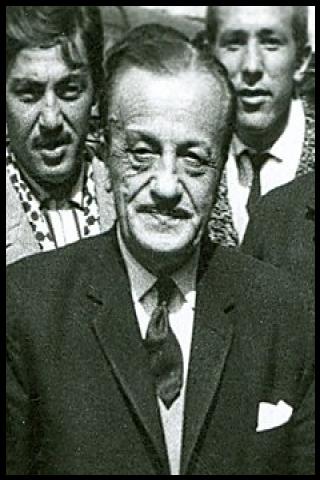 Famous People with surname Kısak&uuml;rek