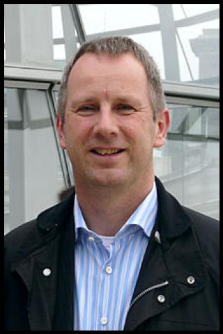 Famous People with surname Kahrs