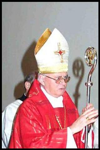 Famous People with surname Kalata