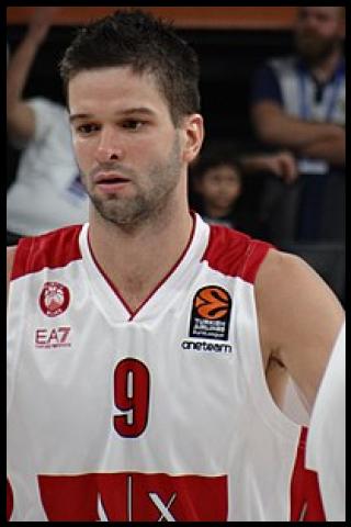 Famous People with surname Kalnietis