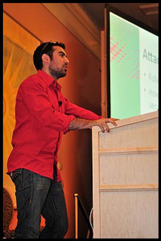 Famous People with surname Kamkar