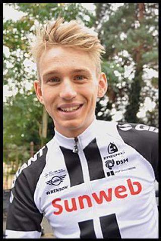 Famous People with surname Kamna