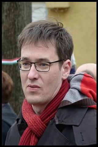 Famous People with surname Kar&aacute;csony