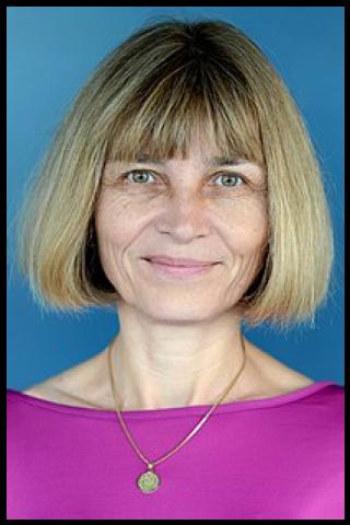 Famous People with surname Kari