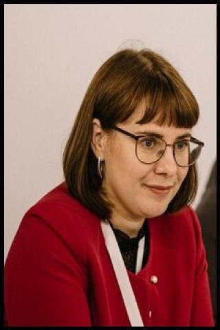 Famous People with surname Kav&aacute;lkov&aacute; 