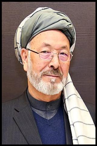 Famous People with surname Khalili