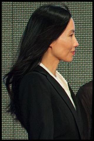 Famous People with surname Khe