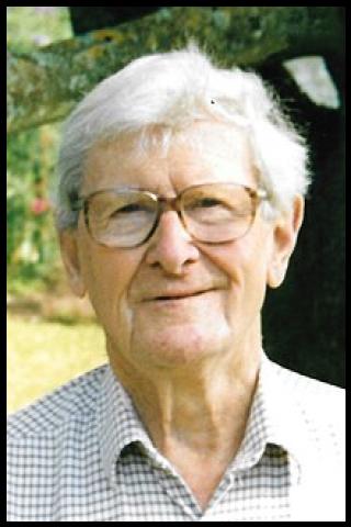 Famous People with surname King-smith