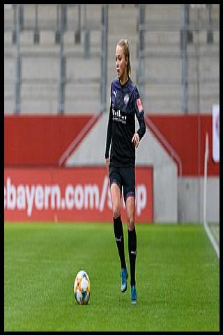 Famous People with surname Knaak