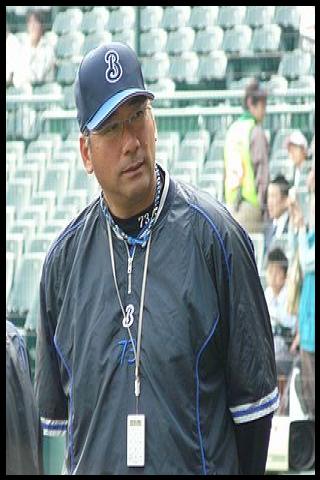 Famous People with surname Komada