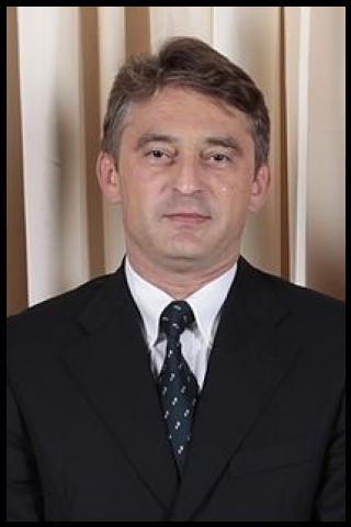 Famous People with surname Kom&scaron;ić