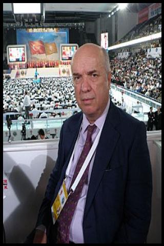 Famous People with surname Koru