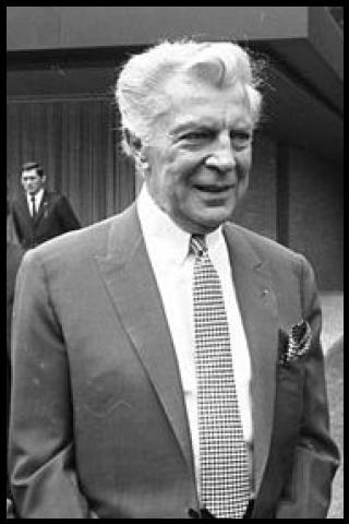 Famous People with surname Kowa