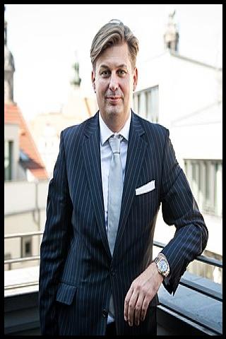 Famous People with surname Krah