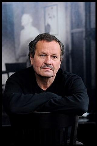 Famous People with surname Krobot