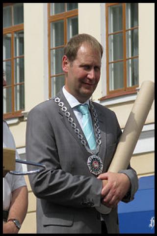 Famous People with surname Kruuse