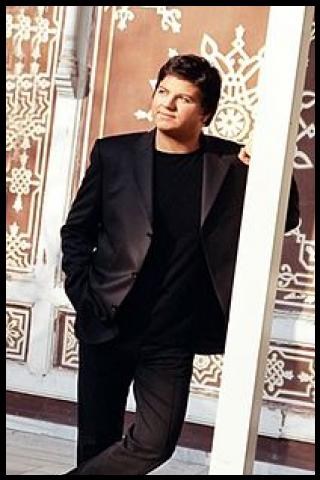 Famous People with surname Kubat