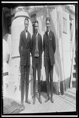 Famous People with surname Kuehn