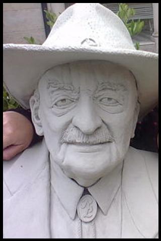 Famous People with surname Lavand