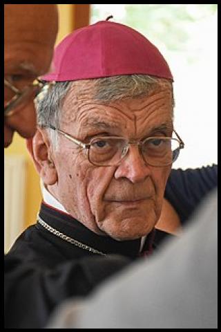 Famous People with surname Lipov&scaron;ek