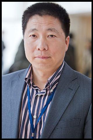 Famous People with surname Liwei