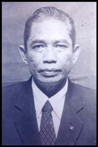 Famous People with surname Lopa