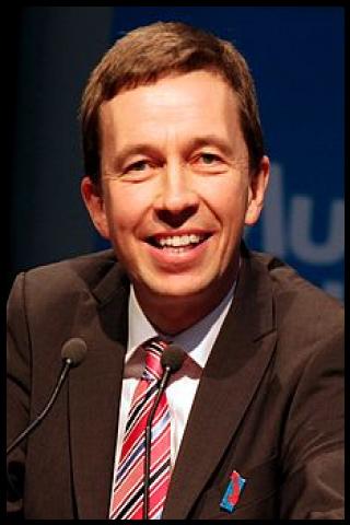 Famous People with surname L&uuml;cke