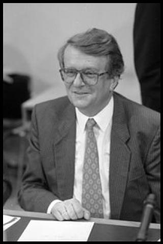 Famous People with surname Luder