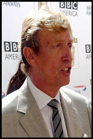 Famous People with surname Lythgoe